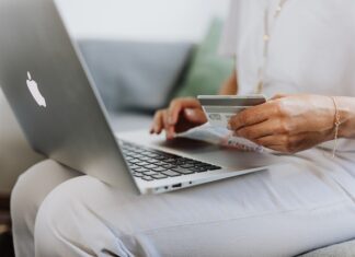 Jakie są trendy w płatnościach online i jak wpłyną na przyszłość e-commerce
