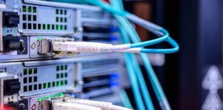 Serwery dedykowane a chmura obliczeniowa