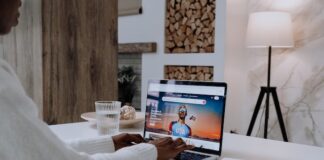 Jak zapewnić bezpieczeństwo transakcji i danych klientów przy użyciu oprogramowania do e-commerce