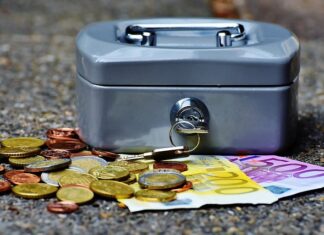 Czy w szkole językowej musi być kasa fiskalna?