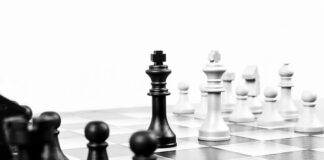 Jak podejmowane są decyzje w grupie?