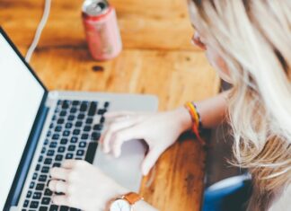 Co jest najważniejsze w kontakcie z klientem? Co jest najważniejsze w kontakcie z klientem?