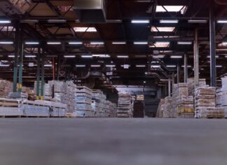 Jak wybrać magazyn dla sklepu internetowego? Jak wybrać magazyn dla sklepu internetowego