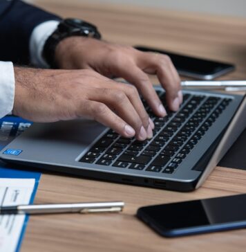 LexTool – AI dla prawników, które realnie odciąża w codziennej pracy narzędzie AI w kancelarii